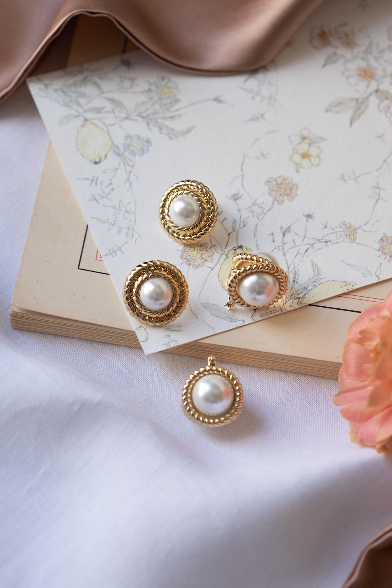 Winona Earrings